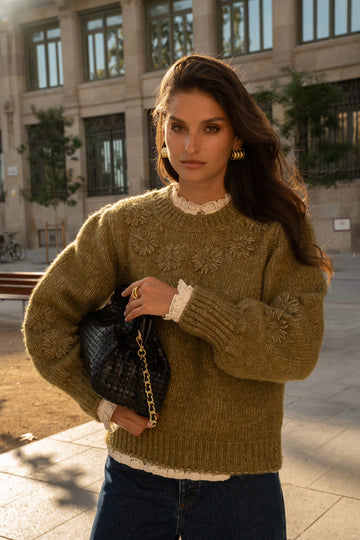 Madah olive sweater