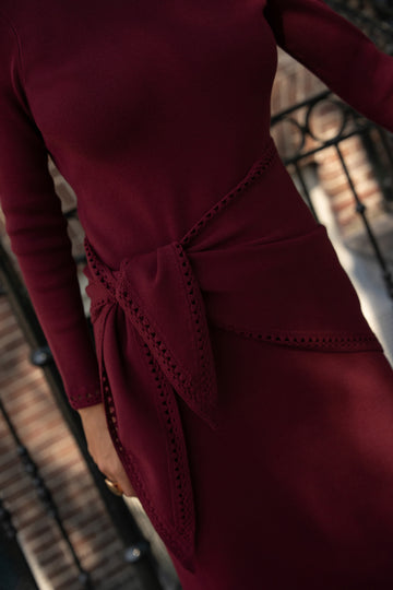 Kimella burgundy knit scarf