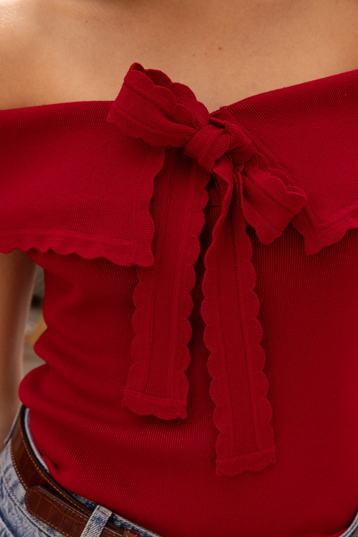 Hilly Red Knit Top – Maison Stella & Suzie