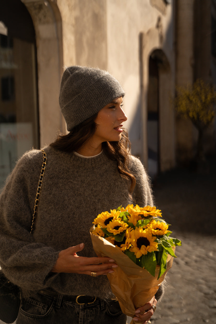 Sarah dark grey heather sweater