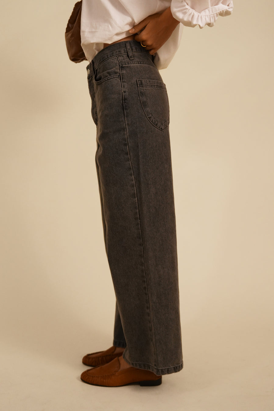 Allane washed grey jeans