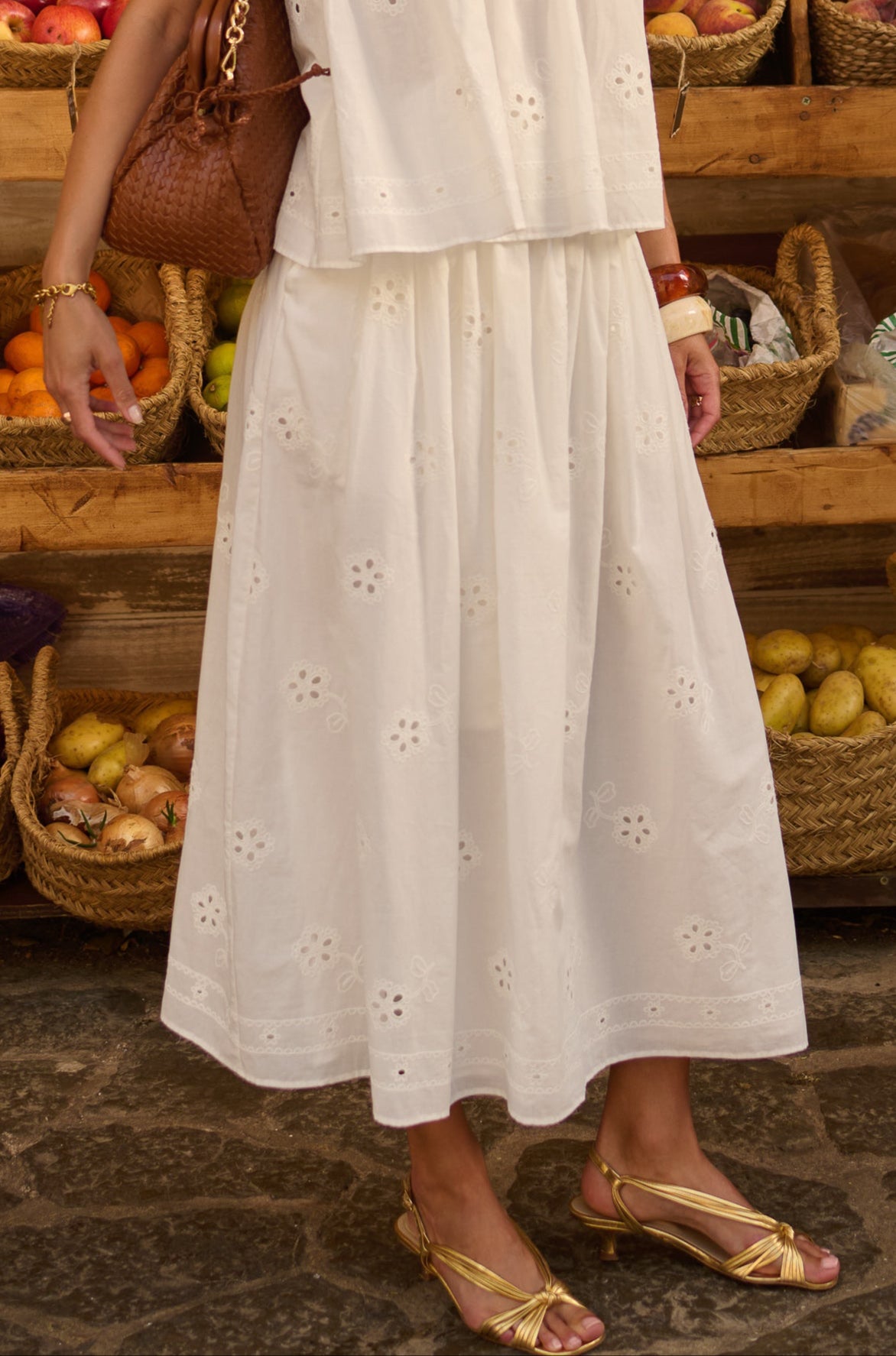 Bradshow ecru embroidered skirt – Maison Stella & Suzie