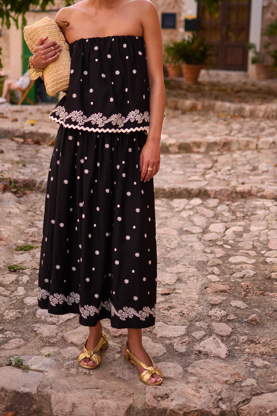 Black embroidered Thaumas bustier