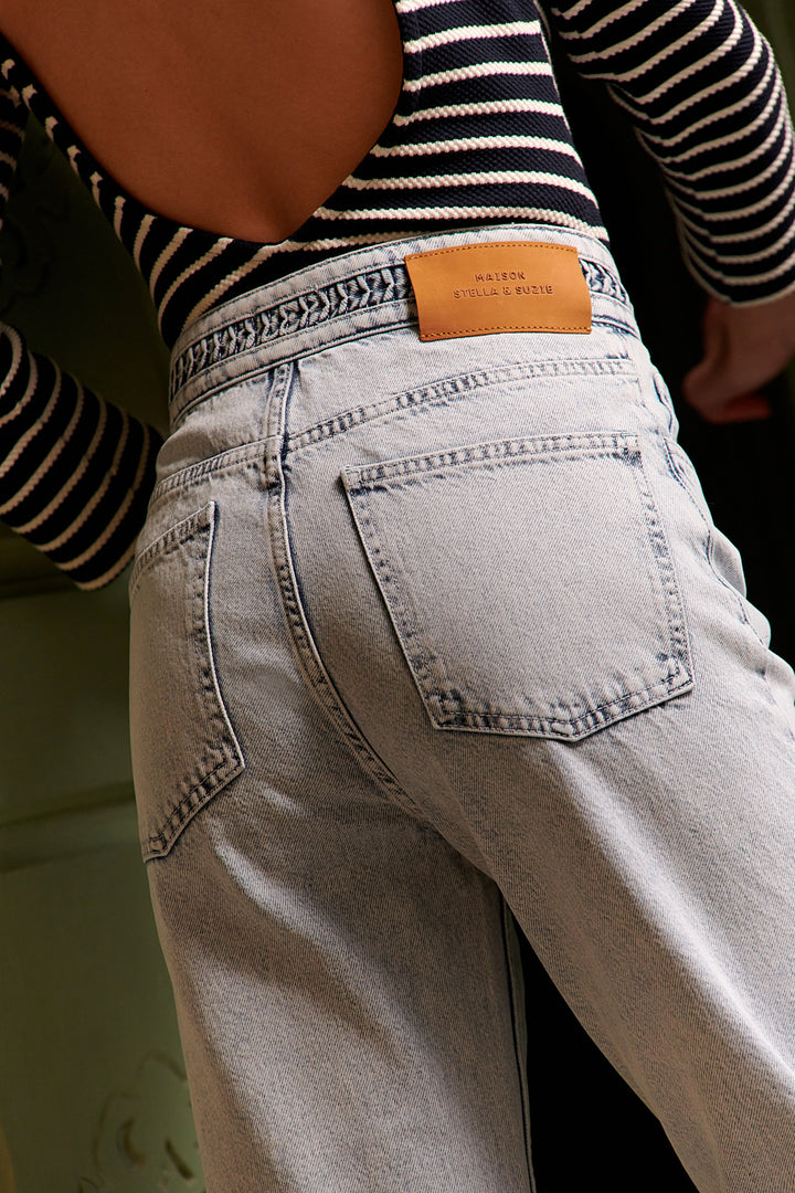 Jean Harry bleach